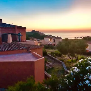 Calarossa Village Isola Rossa